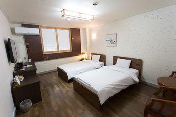 Benikea Jeonju Hansung Tourist Hotel Exteriör bild